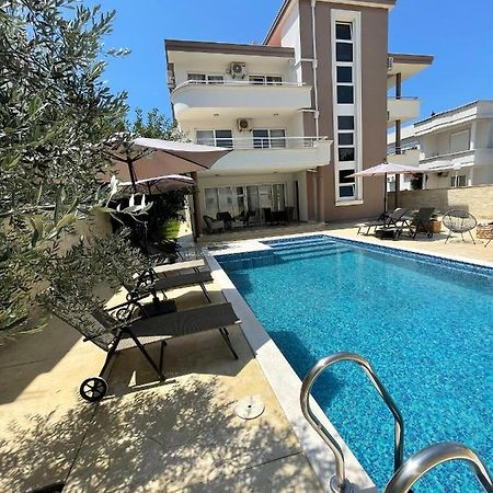 Apartments Harris Ulcinj Exterior foto